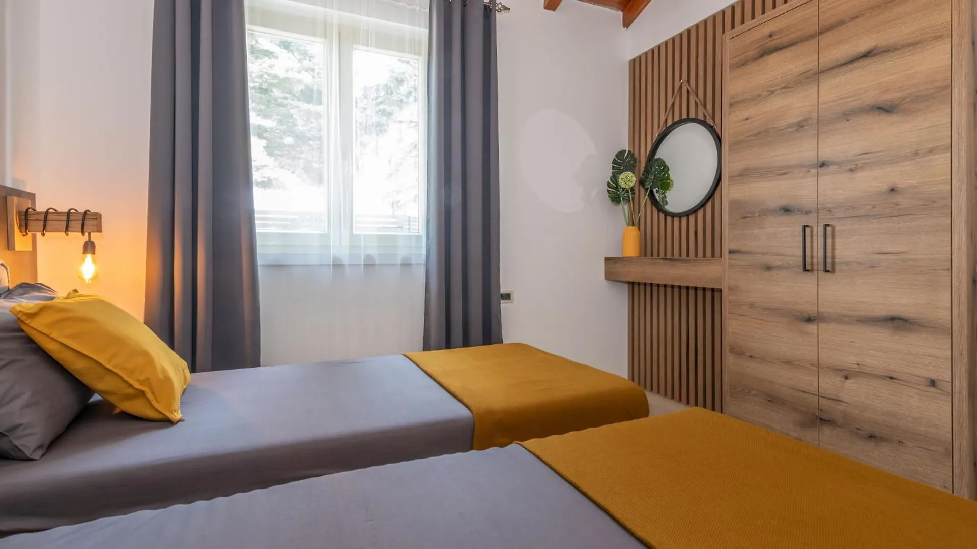 Villa Lavanda Near Pazin, A Modern Pool Villa In The Heart Of Istria Pulici Vakantiehuis